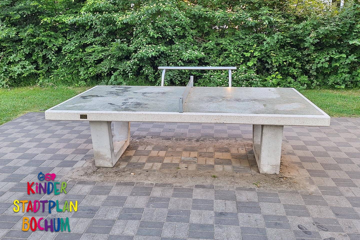 Tischtennisplatte "Knüwerweg"