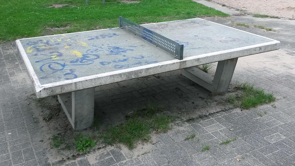 Tischtennisplatte "Warthestraße"